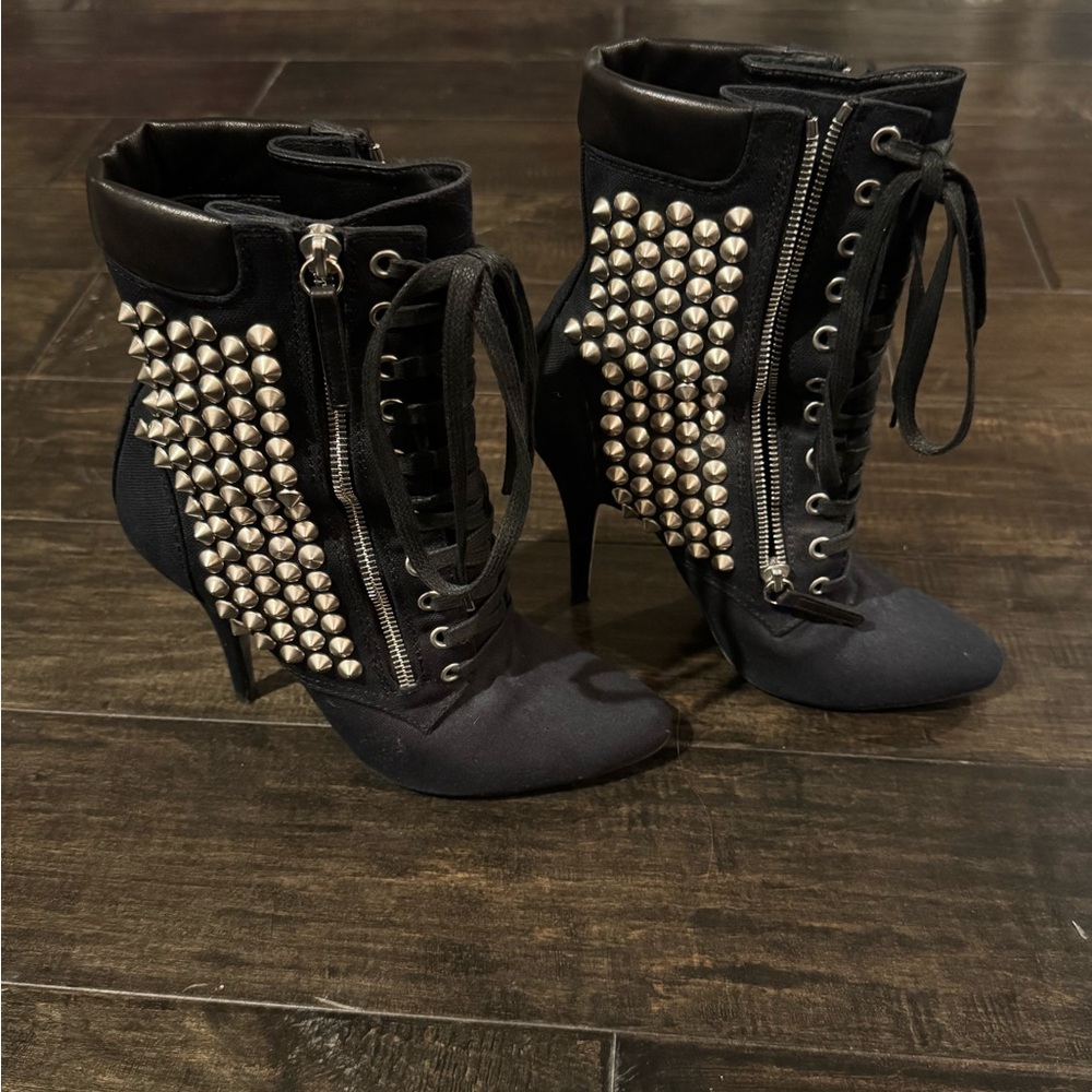 Giuseppe zanotti  Black Studded Lace Up Boots